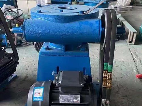 雙吊點螺桿啟閉機(jī) 雙吊設(shè)計 承重強(qiáng) 大型閘門 配套專用整體外觀 | 通用型結(jié)構(gòu) | 閘門整體結(jié)構(gòu)展示