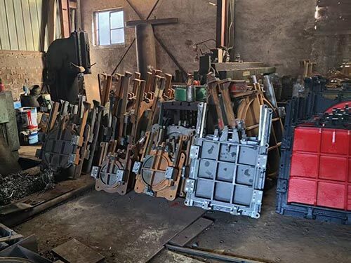 3×2米鑄鐵閘門 大尺寸 雙吊點設(shè)計 河道 渠道專用 質(zhì)量過硬整體外觀 | 鑄鐵 | 閘門整體結(jié)構(gòu)展示