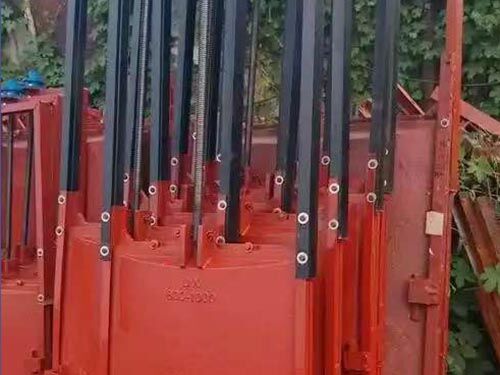 SSFZ型雙止水鑄鐵鑲銅閘門：滲水量≤0.7L/min·m，水利工程的“密封守護(hù)者”文章配圖